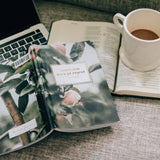 The Daily Grace Co - Thirty-One Days of Prayer Booklet