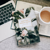 The Daily Grace Co - Thirty-One Days of Prayer Booklet