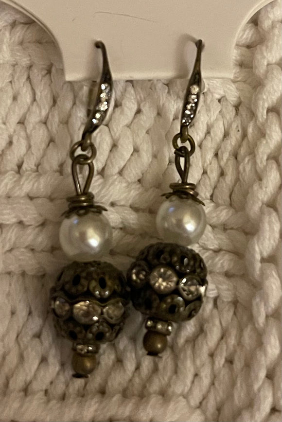 Fancy Diamond Round With Pearl Earrings