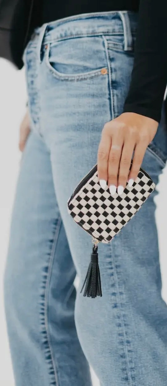 Wynona Woven Wallet Black & White