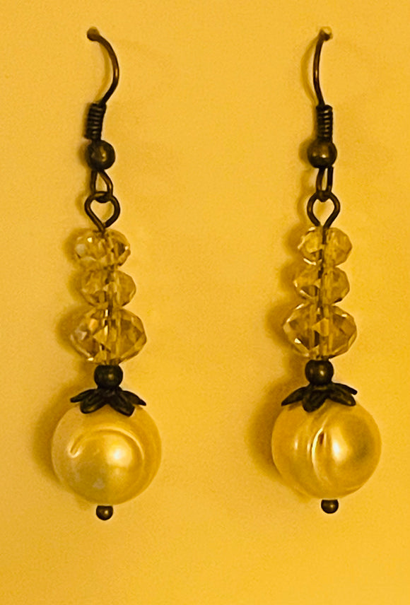 Dangle Pearl Earrings