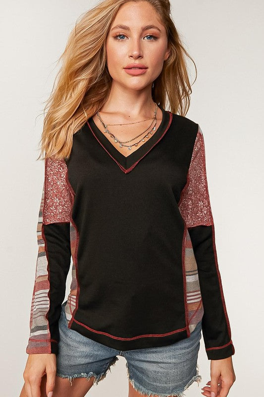 MULTI COLOR STRIPE & FLORAL KNIT TOP